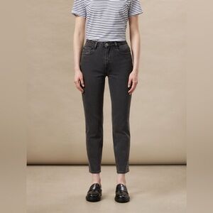 Frank & Oak The Stevie Tapered Jean in Washed Black